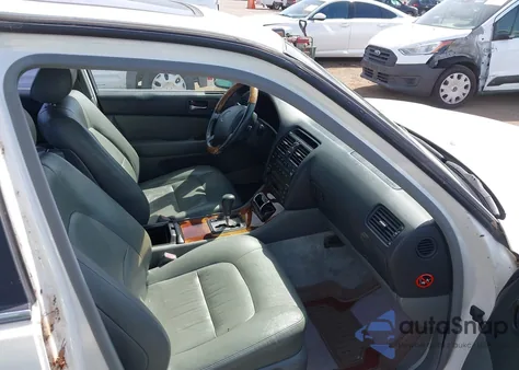 1997 Lexus Ls 400 z USA, uszkodzony, nr VIN JT8BH28F6V0070856